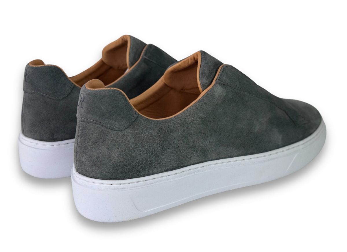 VAIL SLIP ON SNEAKER SUEDE